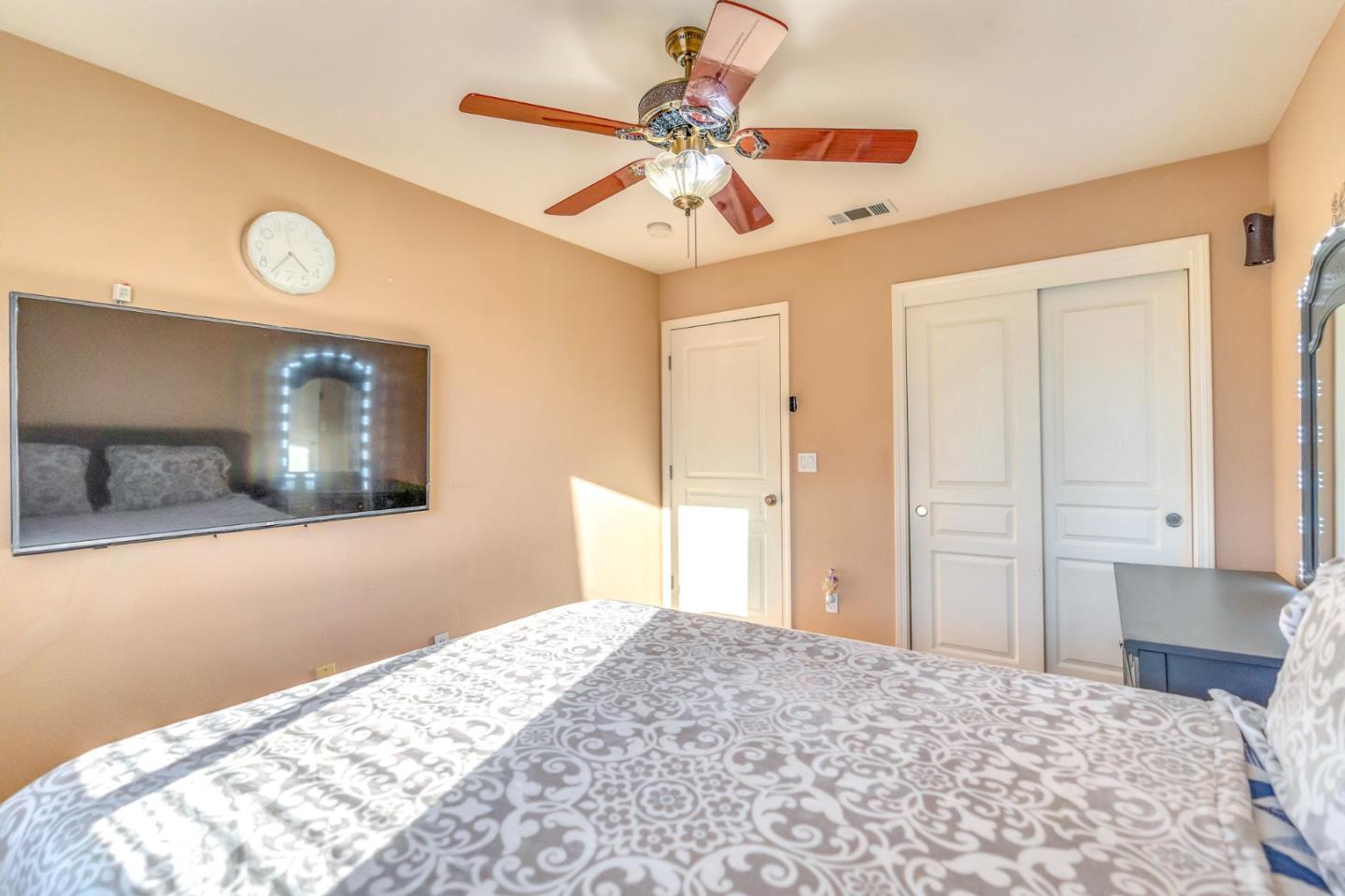 Detail Gallery Image 49 of 61 For 1613 Wildrye Ave, Los Banos,  CA 93635 - 4 Beds | 2/1 Baths