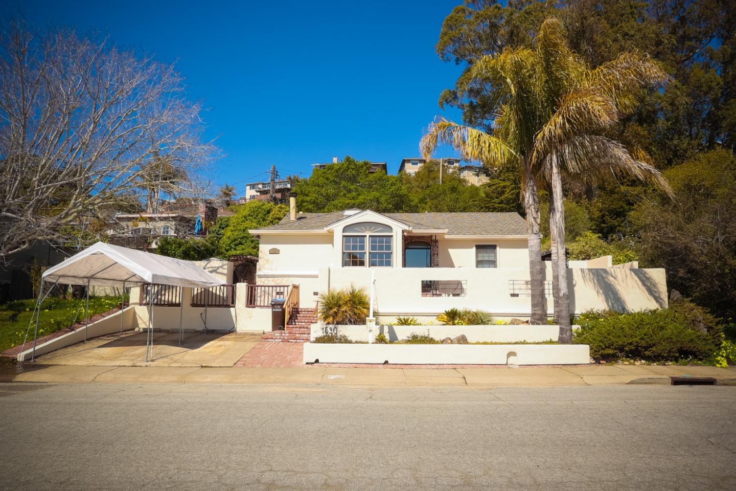 Detail Gallery Image 1 of 1 For 1530 Escalona Dr, Santa Cruz,  CA 95060 - 2 Beds | 2 Baths