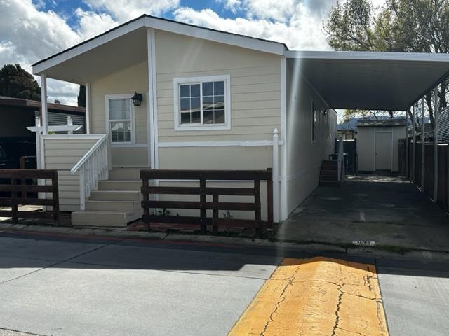 Photo of 163 Redwood Dr #163 in Hollister, CA
