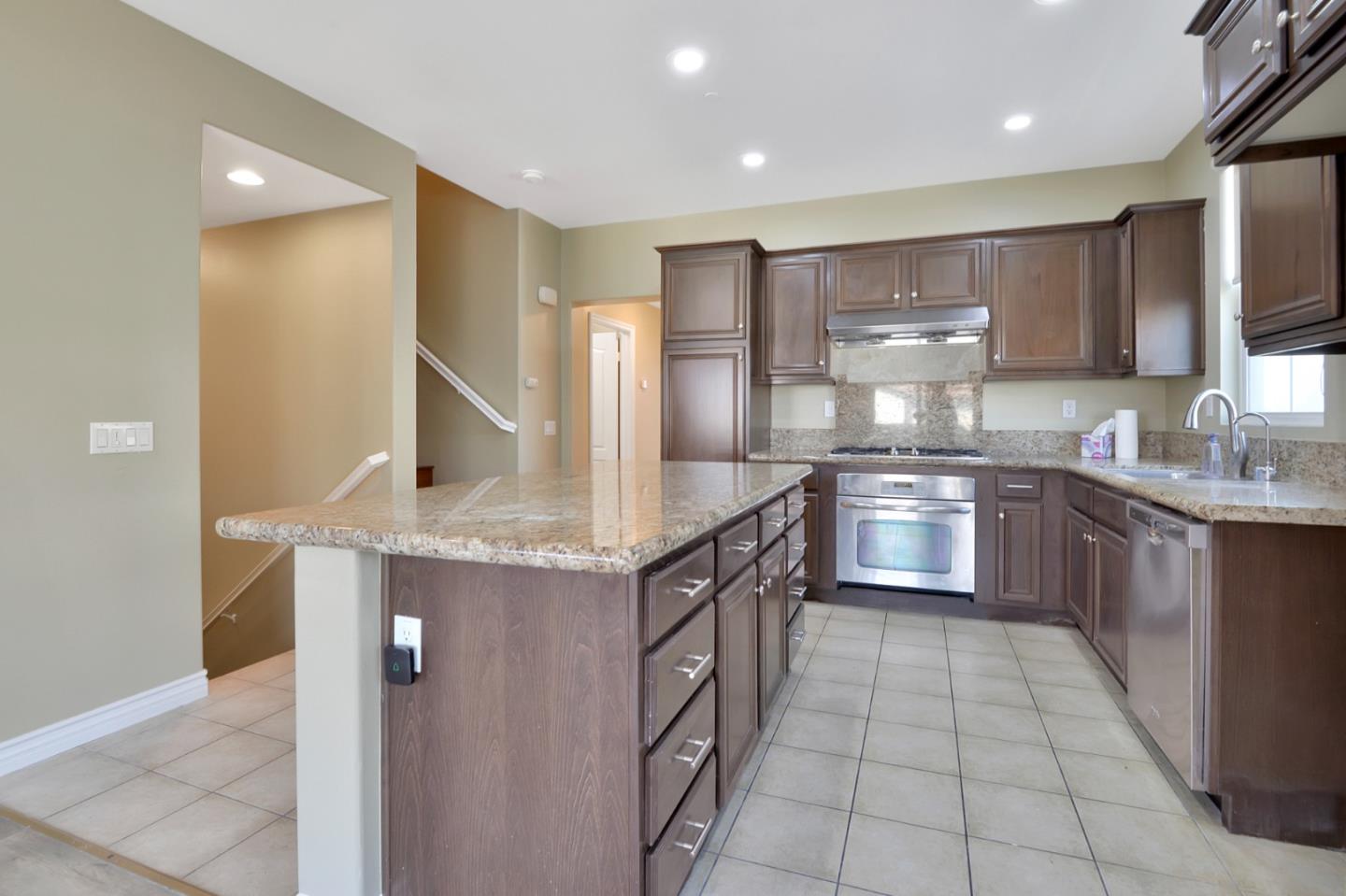 Detail Gallery Image 31 of 59 For 11352 Renaissance Way, Stanton,  CA 90680 - 3 Beds | 4 Baths