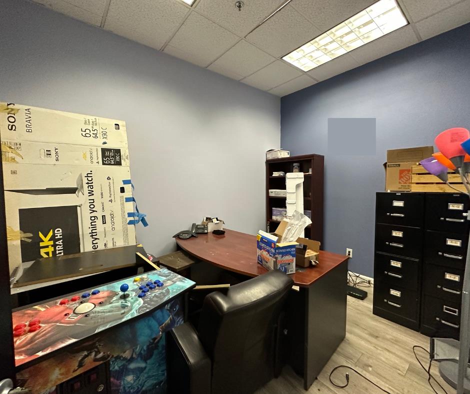 Detail Gallery Image 9 of 11 For 88 Tully Rd #100,  San Jose,  CA 95111 - – Beds | – Baths