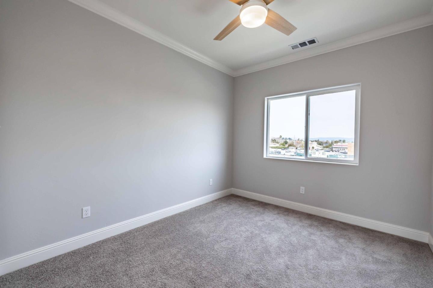 145 Bundeson Dr, Hollister, CA 95023 photo 24