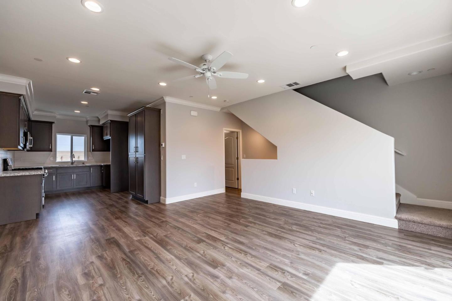 145 Bundeson Dr, Hollister, CA 95023 photo 8