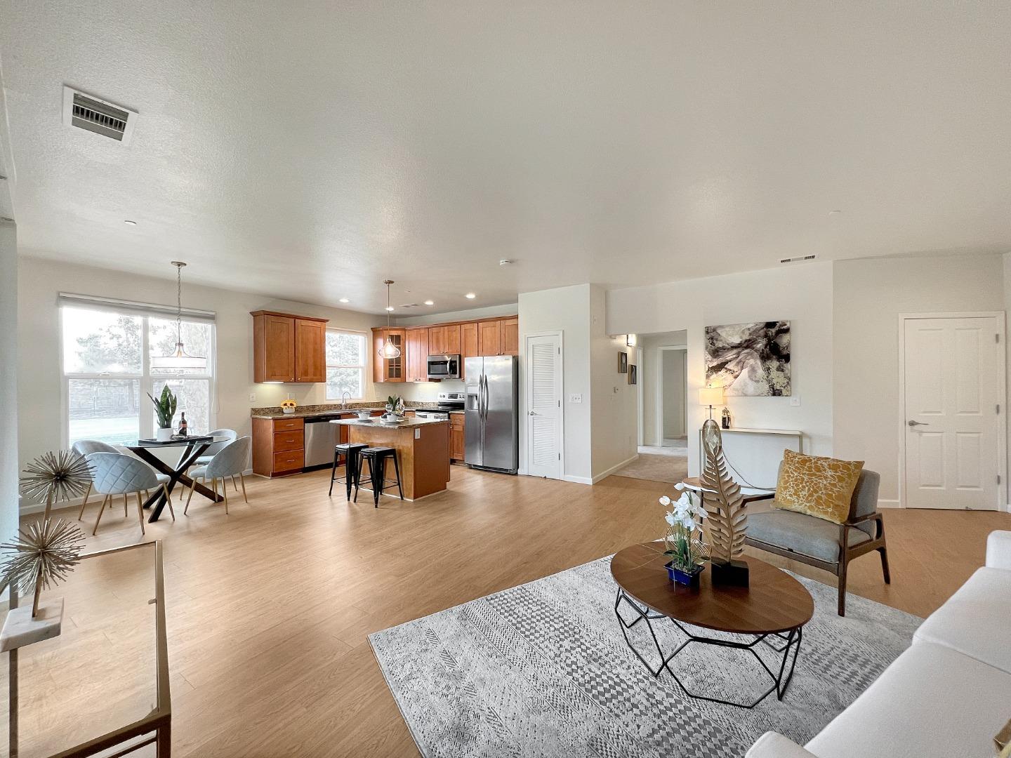 Detail Gallery Image 1 of 1 For 1445 Fruitdale Ave #115,  San Jose,  CA 95128 - 2 Beds | 2 Baths