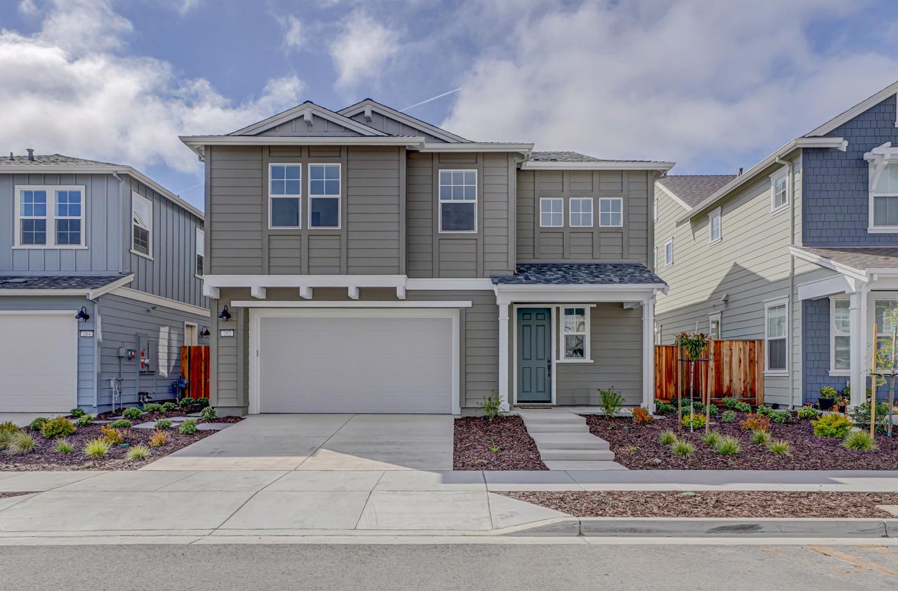 Detail Gallery Image 1 of 1 For 282 Skyview Dr, Marina,  CA 93933 - 3 Beds | 2/1 Baths