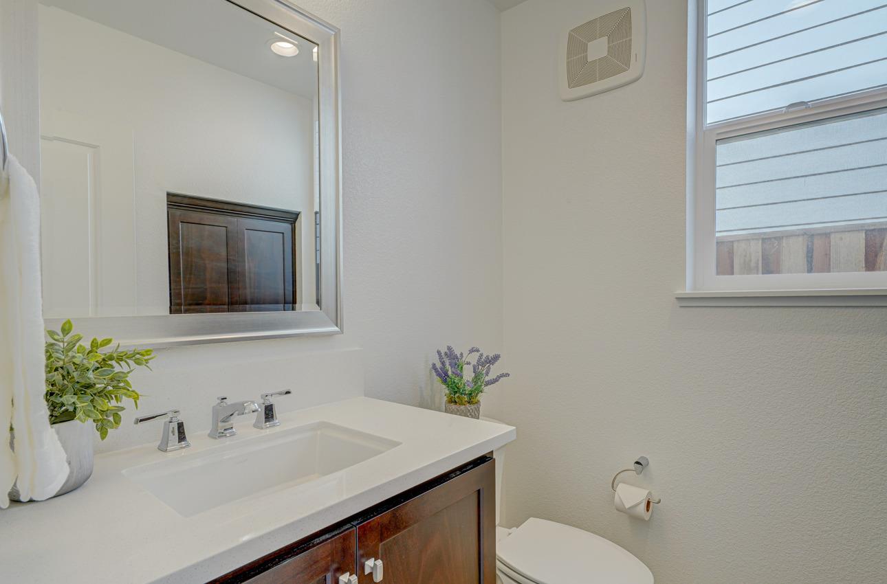 Detail Gallery Image 15 of 47 For 282 Skyview Dr, Marina,  CA 93933 - 3 Beds | 2/1 Baths