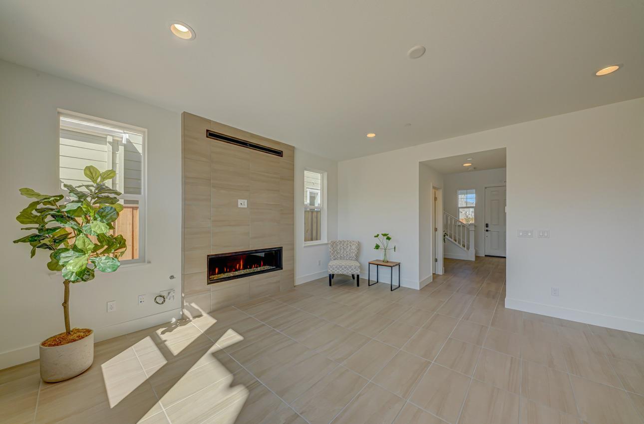 Detail Gallery Image 6 of 47 For 282 Skyview Dr, Marina,  CA 93933 - 3 Beds | 2/1 Baths