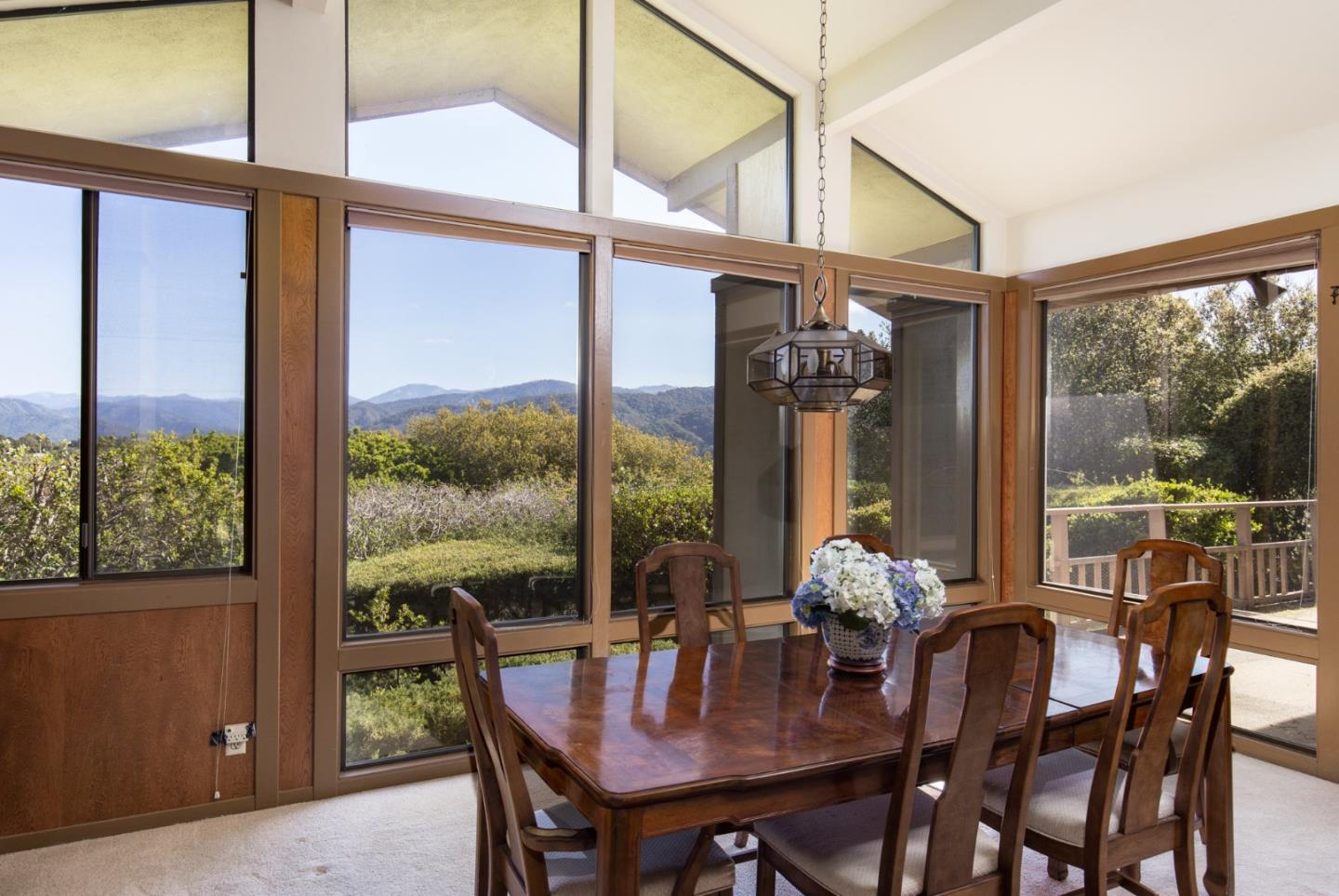 Detail Gallery Image 10 of 20 For 13350 Middle Canyon Rd, Carmel Valley,  CA 93924 - 3 Beds | 2/1 Baths