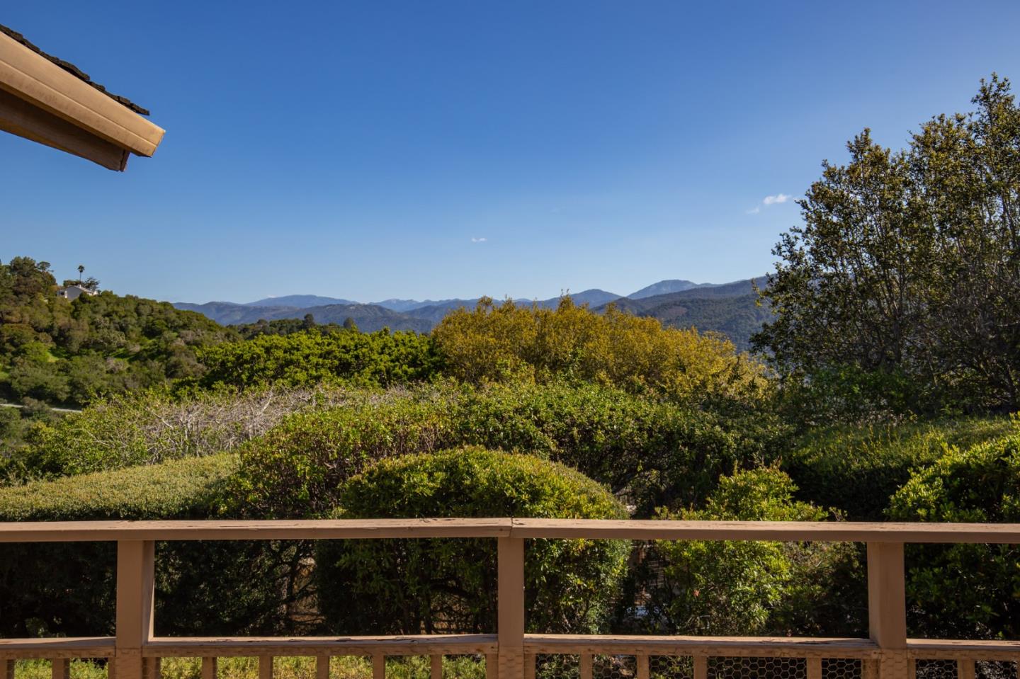 Detail Gallery Image 4 of 20 For 13350 Middle Canyon Rd, Carmel Valley,  CA 93924 - 3 Beds | 2/1 Baths