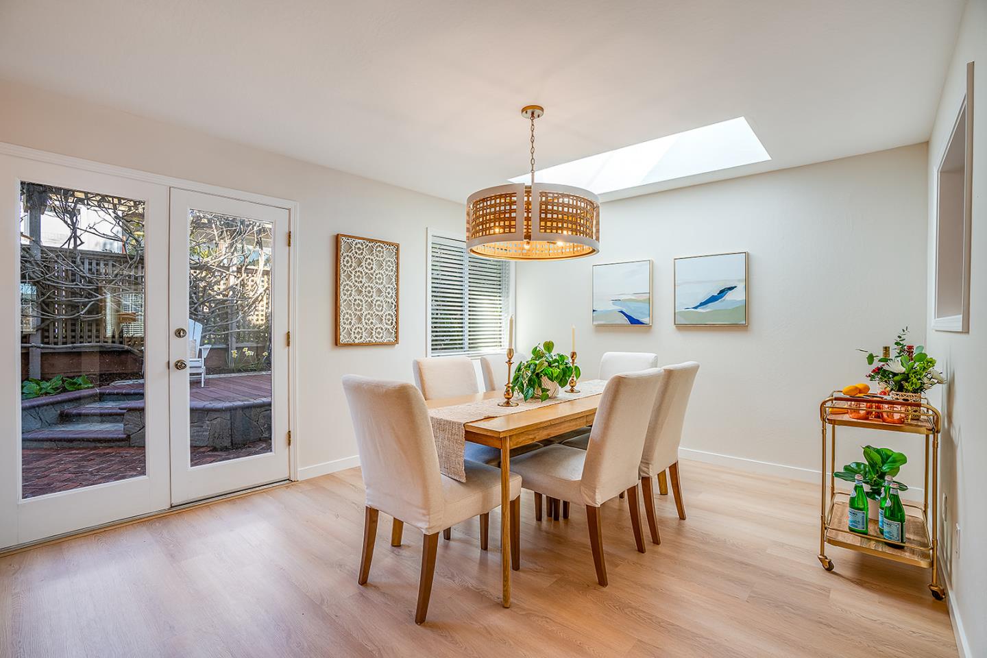 Detail Gallery Image 8 of 40 For 324 Seacliff Dr, Aptos,  CA 95003 - 3 Beds | 2/1 Baths