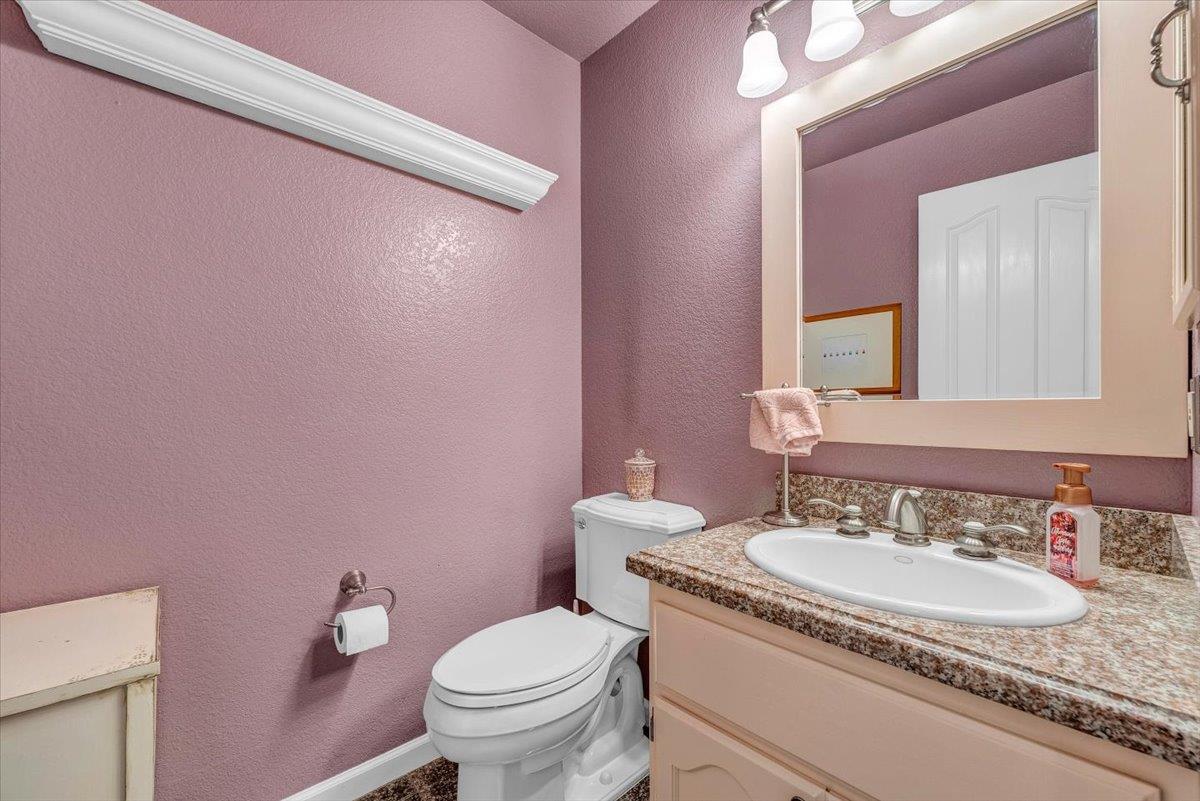 956 Hancock St, Salinas, CA 93906 photo 25