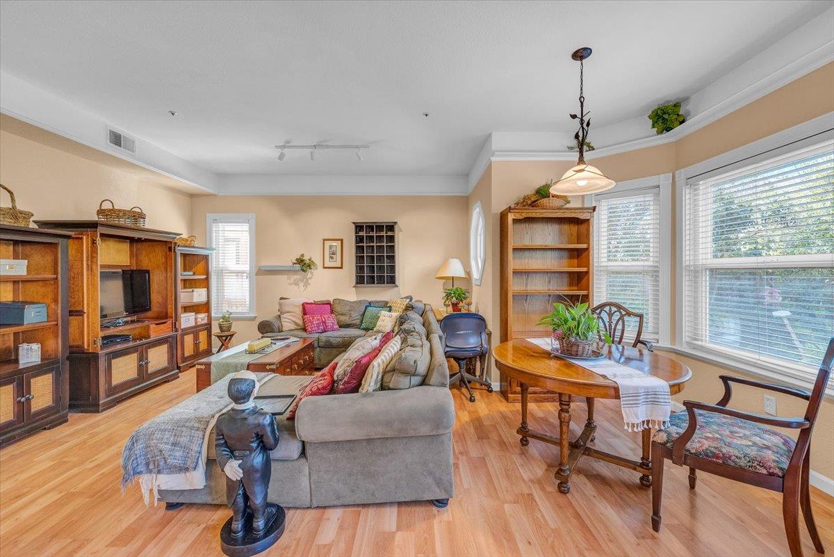 956 Hancock St, Salinas, CA 93906 photo 35