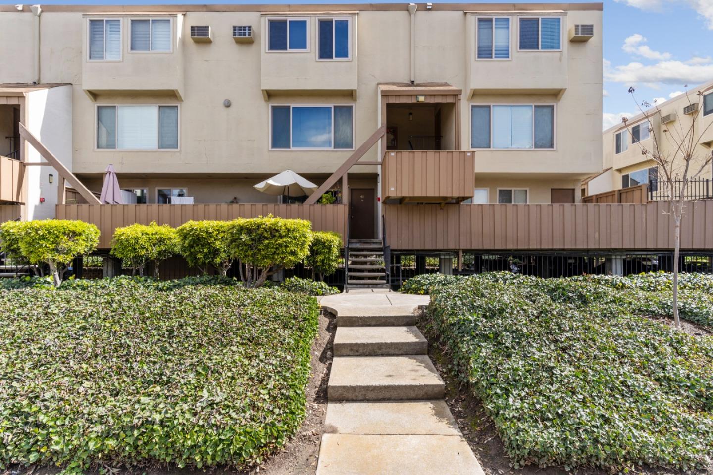 Detail Gallery Image 1 of 1 For 410 Auburn Way #41,  San Jose,  CA 95129 - 2 Beds | 1/1 Baths