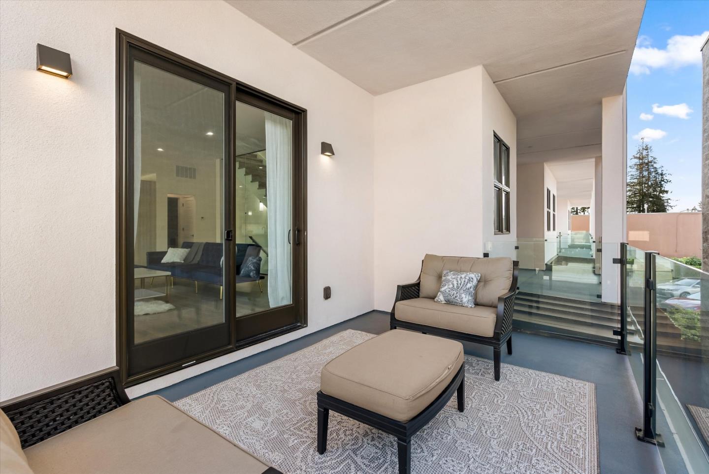 Detail Gallery Image 11 of 43 For 924 Woodside Rd, Redwood City,  CA 94061 - 3 Beds | 3 Baths
