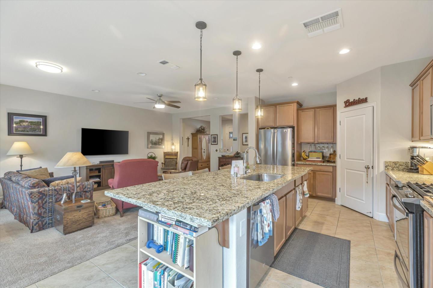 233 Moorpark Dr, San Benito County, CA 95023 photo 14