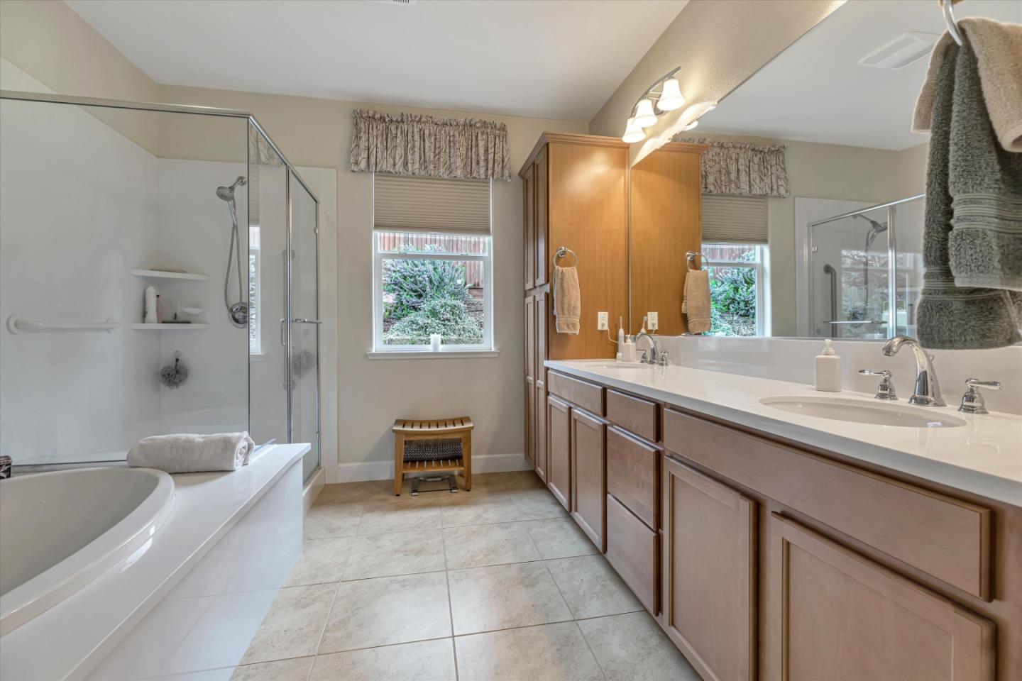 233 Moorpark Dr, San Benito County, CA 95023 photo 38