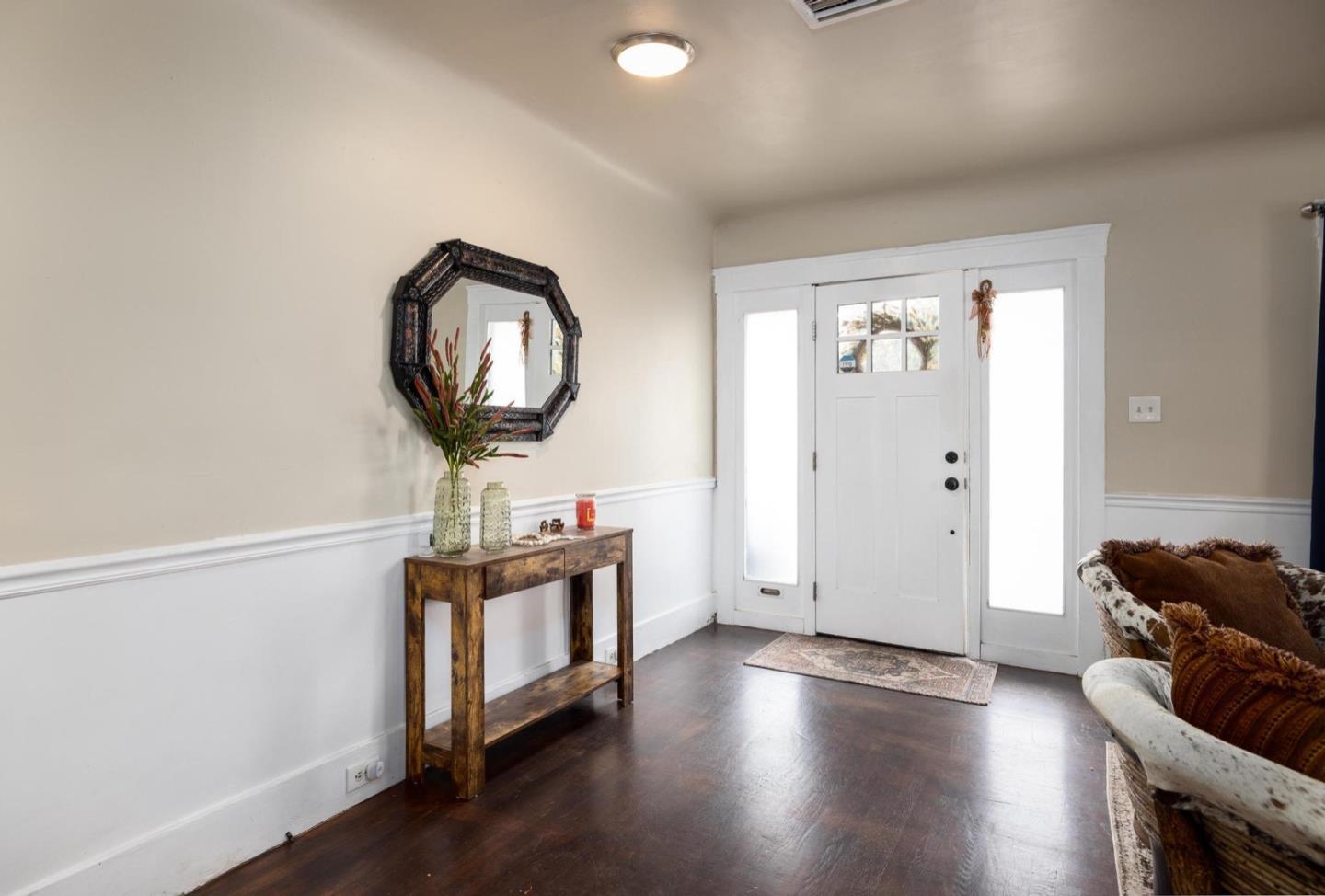 Detail Gallery Image 7 of 29 For 128 Central Ave, Salinas,  CA 93901 - 3 Beds | 1 Baths