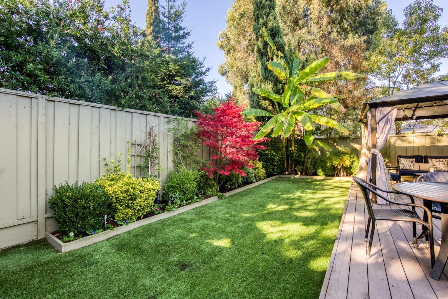 Detail Gallery Image 34 of 36 For 518 Iris St, Redwood City,  CA 94062 - 4 Beds | 3 Baths