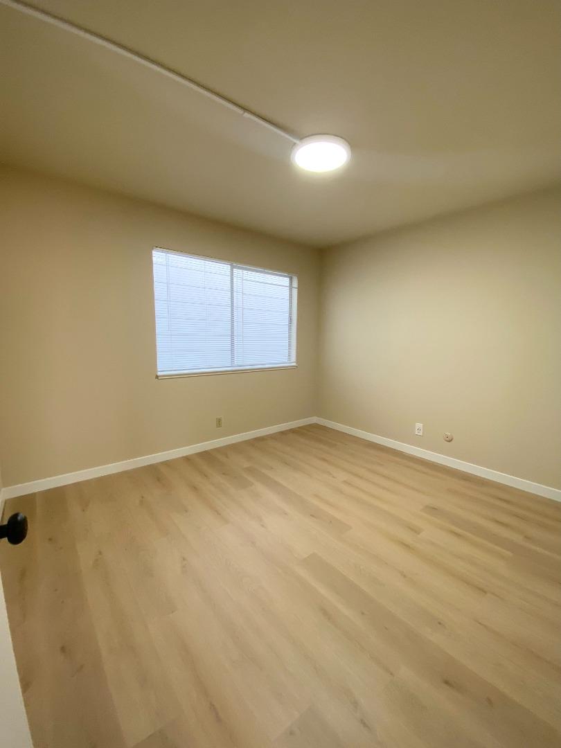 Detail Gallery Image 7 of 7 For 560 Lisbon St #6,  Daly City,  CA 94014 - 2 Beds | 1 Baths