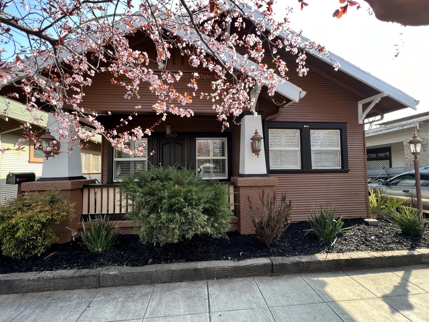 Detail Gallery Image 4 of 34 For 840 N Edison St, Stockton,  CA 95203 - 2 Beds | 1 Baths