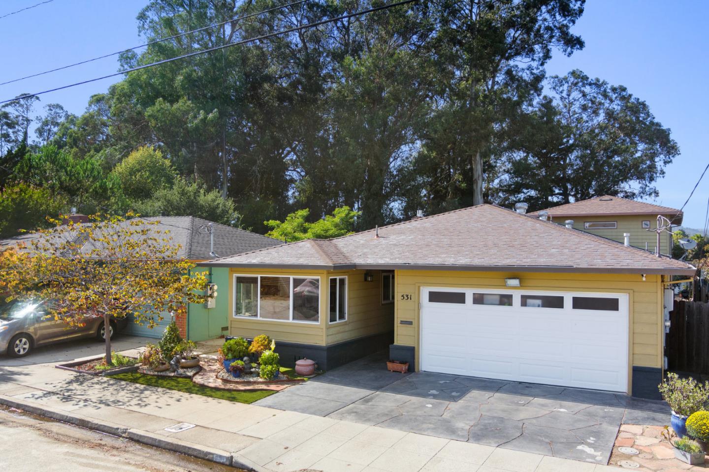 Detail Gallery Image 3 of 70 For 531 Buena Vista Ave, Santa Cruz,  CA 95062 - 3 Beds | 2/1 Baths