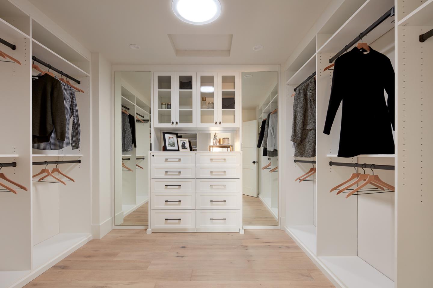 Detail Gallery Image 21 of 25 For 2088 Cully Pl, San Jose,  CA 95124 - 4 Beds | 4/1 Baths
