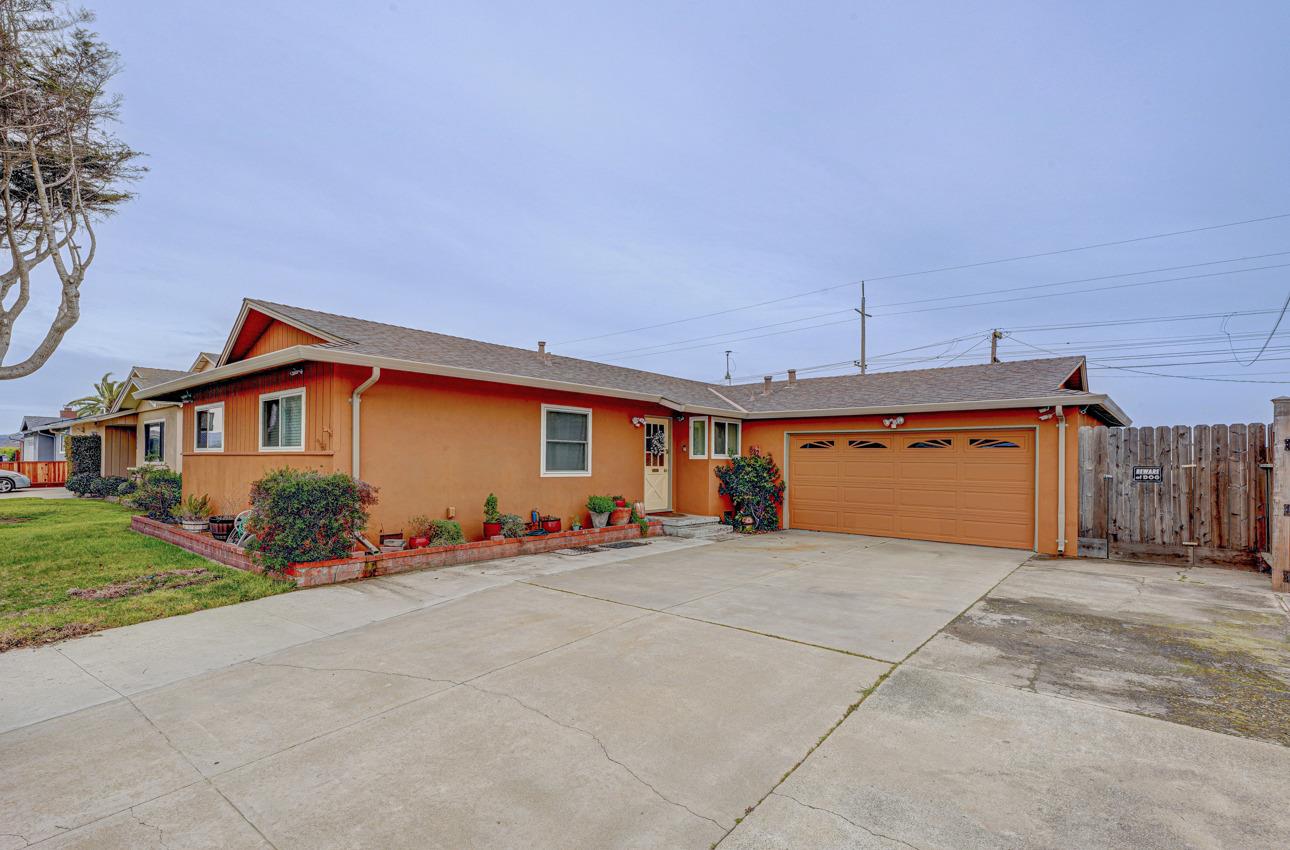 Detail Gallery Image 1 of 1 For 832 Columbia Ave, Salinas,  CA 93901 - 4 Beds | 2 Baths