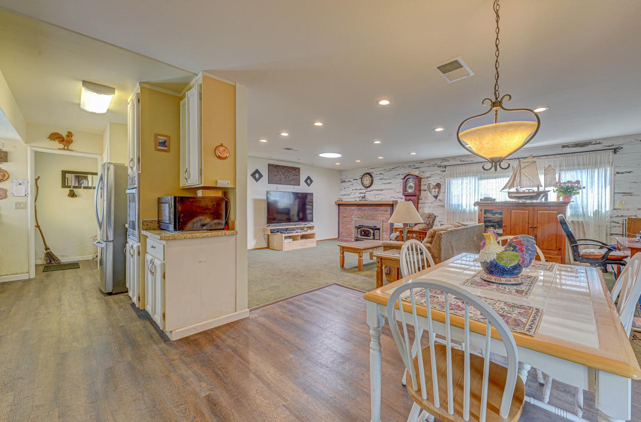 832 Columbia Ave, Monterey County, CA 93901 photo 8