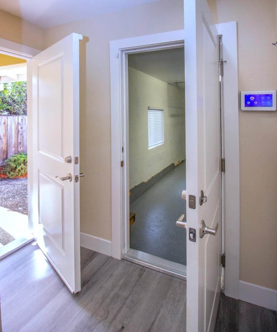 Detail Gallery Image 5 of 38 For 3309-3311 Shasta Dr, San Mateo,  CA 94403 - – Beds | – Baths