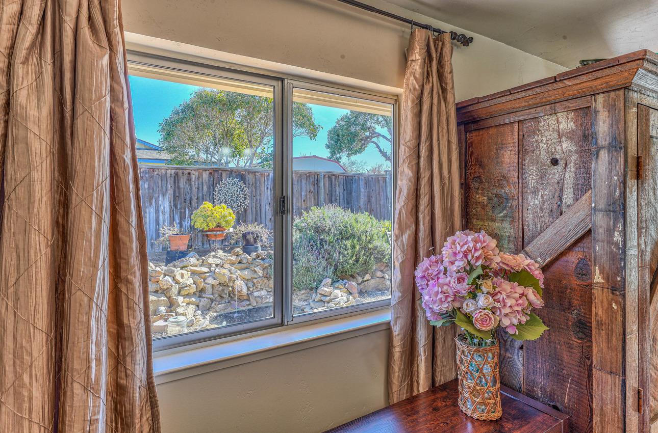 Detail Gallery Image 17 of 34 For 106 Centennial Dr, Gonzales,  CA 93926 - 4 Beds | 2 Baths