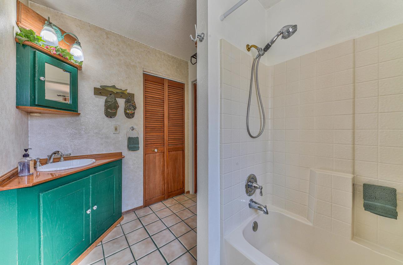 Detail Gallery Image 22 of 34 For 106 Centennial Dr, Gonzales,  CA 93926 - 4 Beds | 2 Baths
