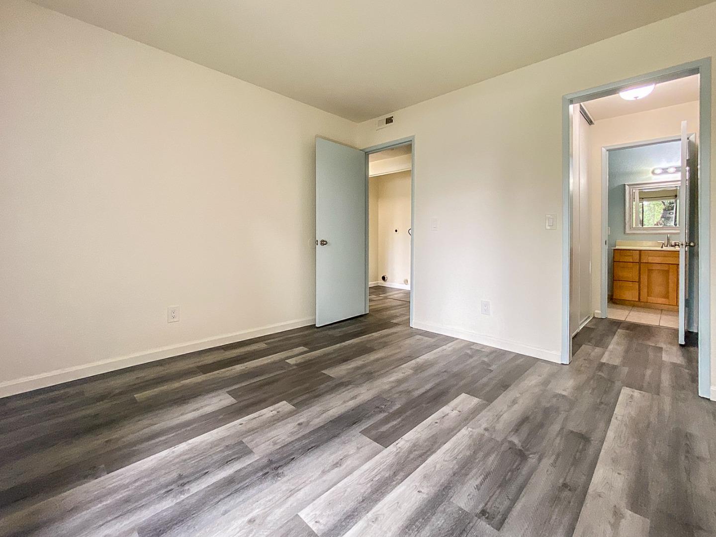 Detail Gallery Image 10 of 13 For 3819 7 Trees Blvd #109,  San Jose,  CA 95111 - 2 Beds | 2 Baths