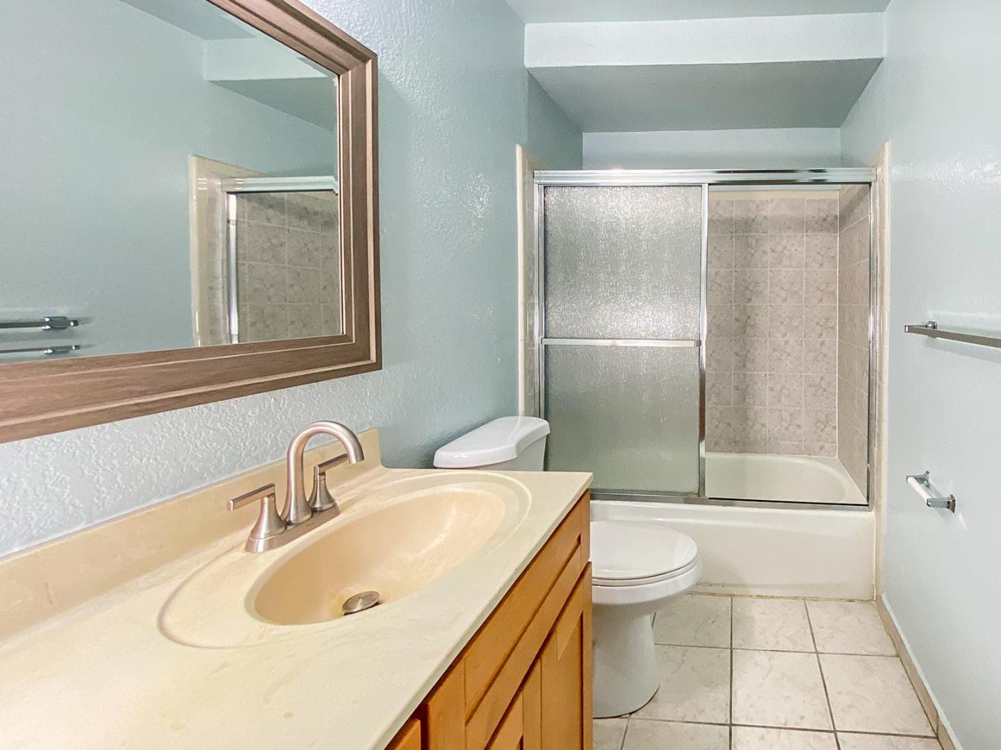 Detail Gallery Image 9 of 13 For 3819 7 Trees Blvd #109,  San Jose,  CA 95111 - 2 Beds | 2 Baths