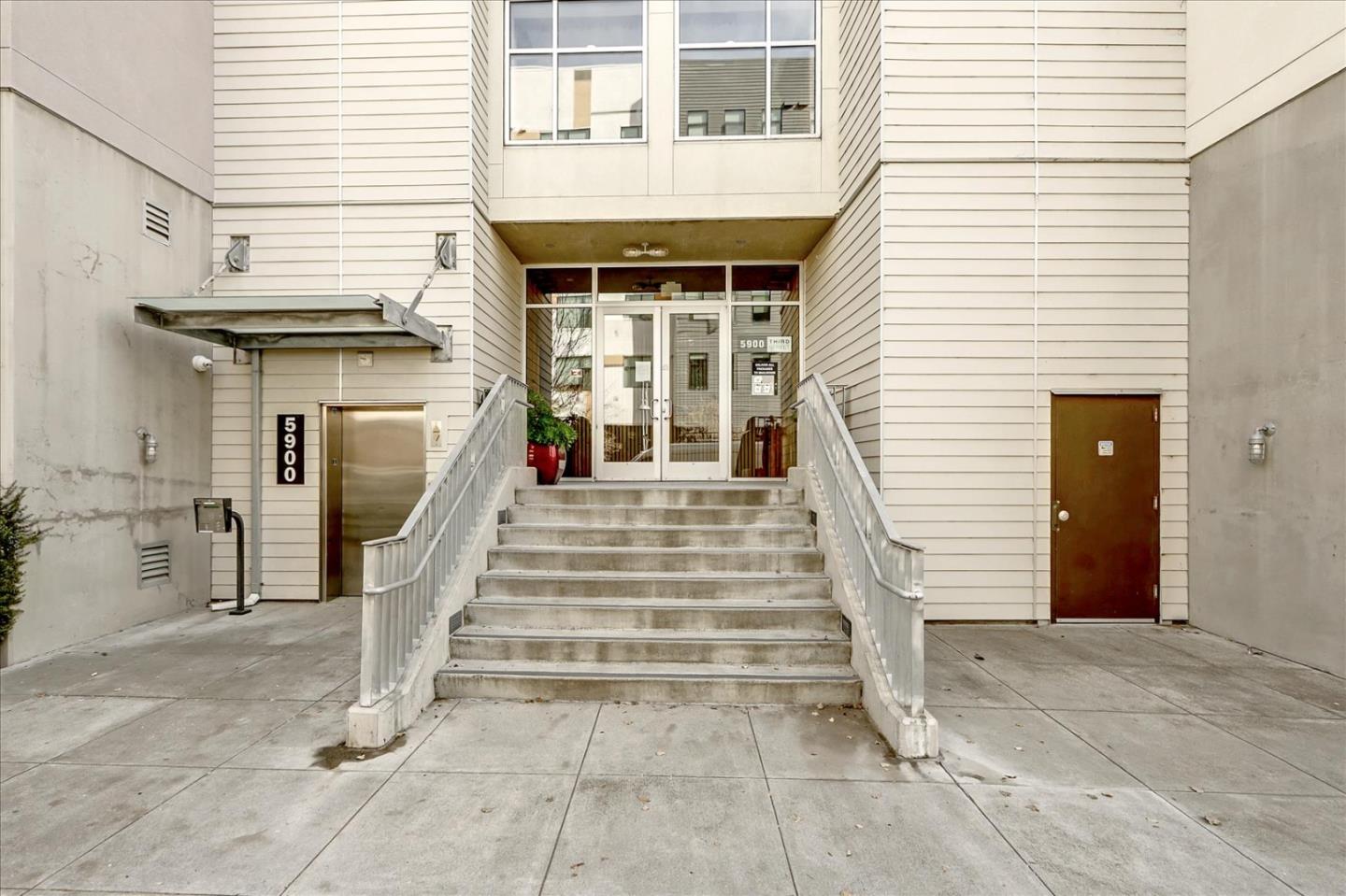 Detail Gallery Image 31 of 47 For 5900 3rd St #2408,  San Francisco,  CA 94124 - 2 Beds | 2 Baths