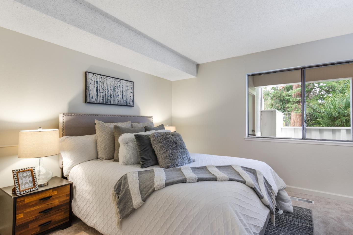 Detail Gallery Image 12 of 16 For 5300 Cribari Hts, San Jose,  CA 95135 - 2 Beds | 2 Baths
