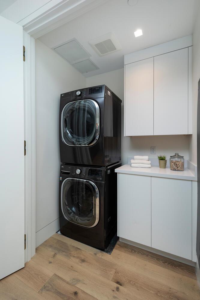 Detail Gallery Image 51 of 81 For 2280 Ralston Ave, Belmont,  CA 94002 - 5 Beds | 5/1 Baths