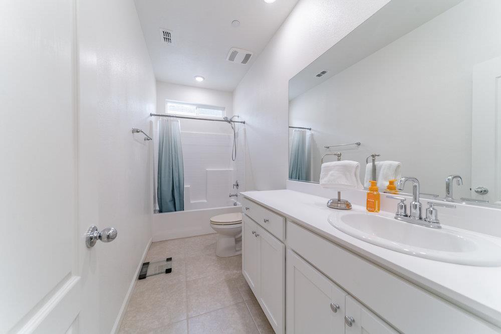 580 Gabriele Ct, Hollister, CA 95023 photo 16