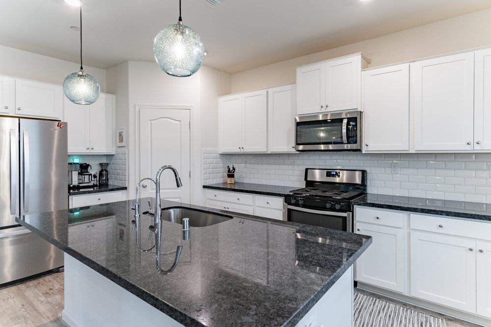 580 Gabriele Ct, Hollister, CA 95023 photo 8