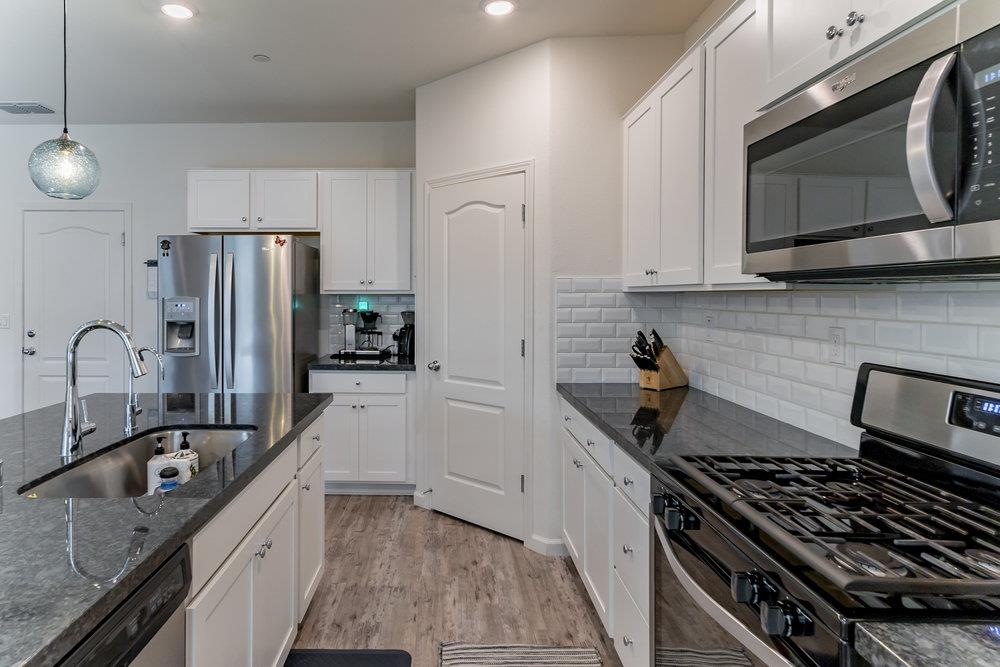 580 Gabriele Ct, Hollister, CA 95023 photo 9