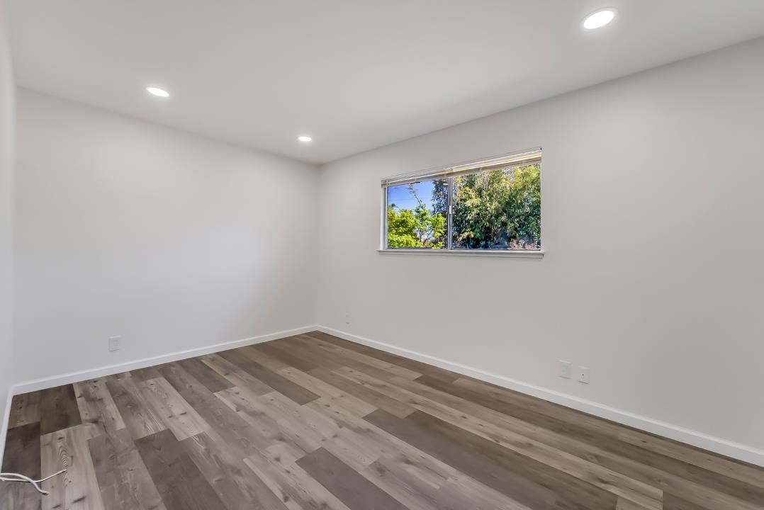 Detail Gallery Image 35 of 48 For 1750 Curtner Ave, San Jose,  CA 95124 - 5 Beds | 2/1 Baths