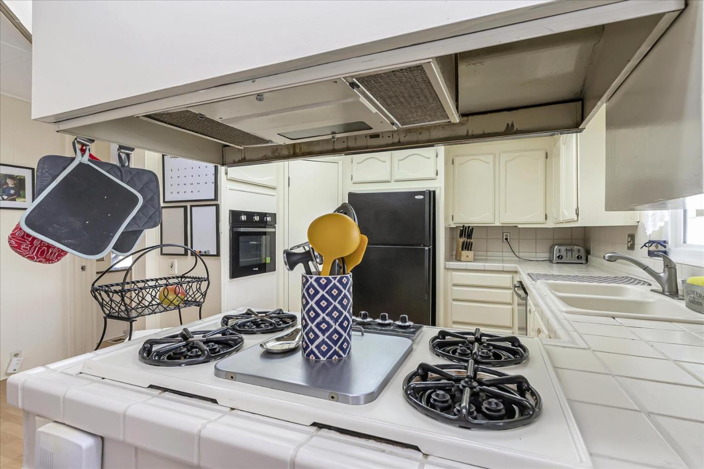 Detail Gallery Image 13 of 37 For 1225 Vienna Dr #663,  Sunnyvale,  CA 94089 - 3 Beds | 2 Baths