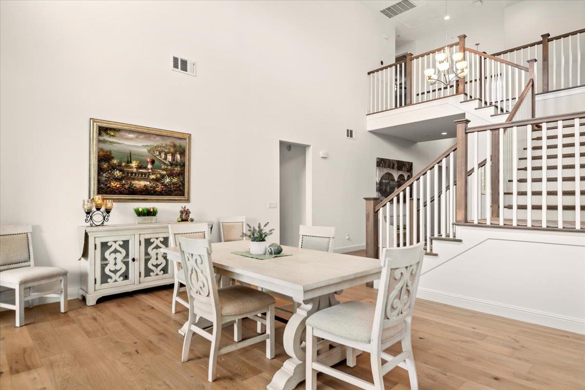 Detail Gallery Image 8 of 45 For 1945 via Tolentino, Morgan Hill,  CA 95037 - 4 Beds | 4/1 Baths