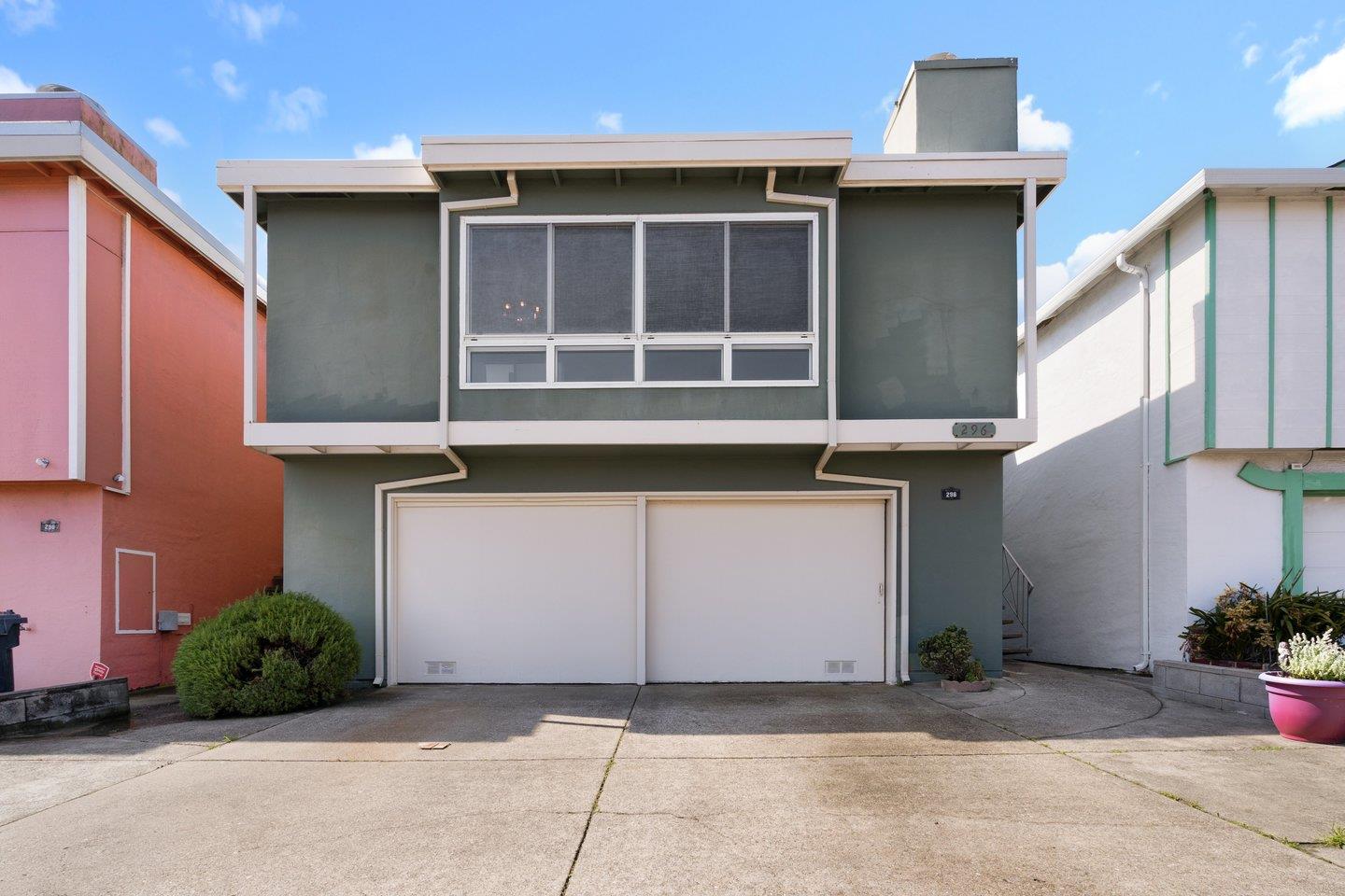 Detail Gallery Image 1 of 1 For 296 Morton Dr, Daly City,  CA 94015 - 3 Beds | 1 Baths