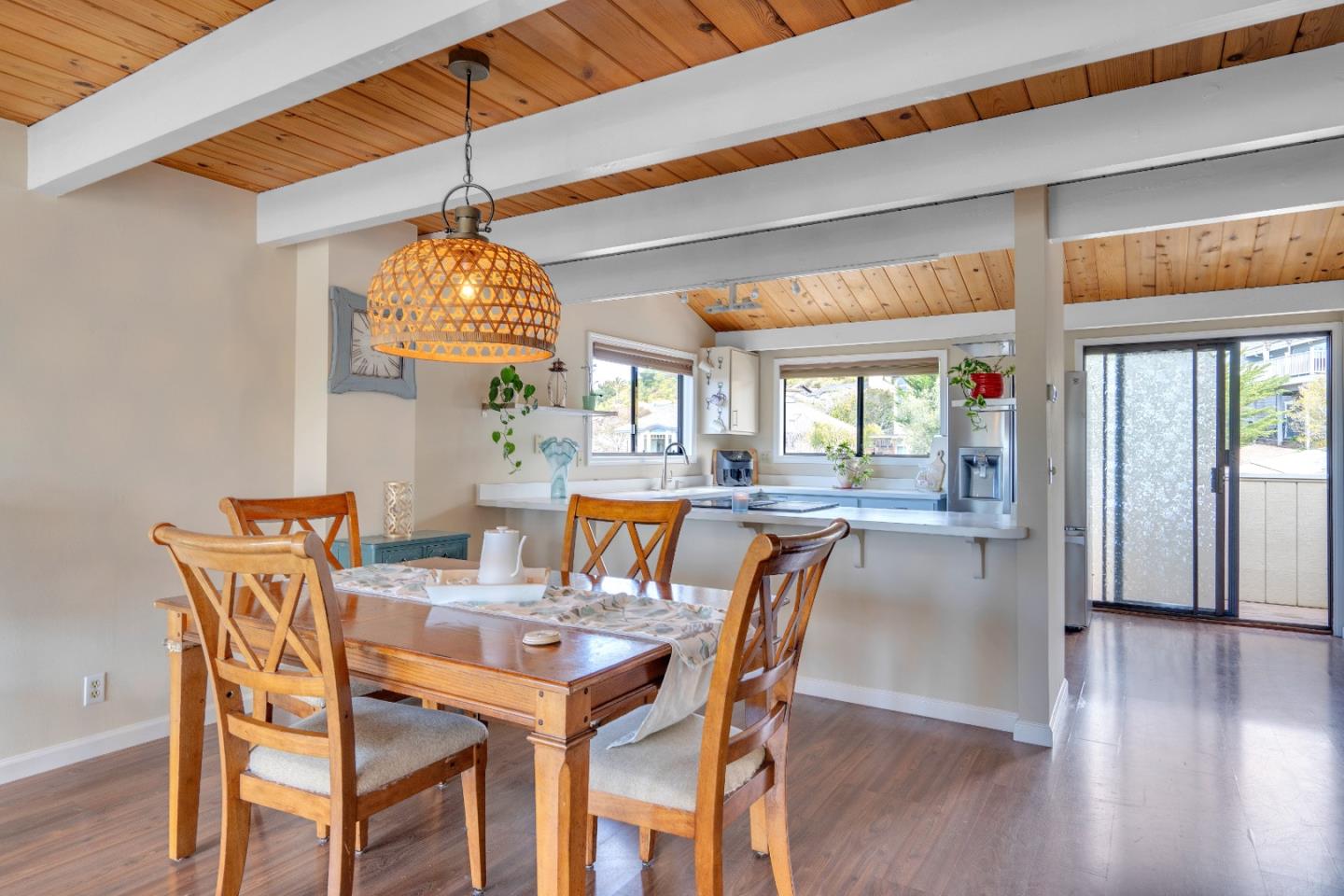 Detail Gallery Image 28 of 79 For 2058 Seascape Blvd, Aptos,  CA 95003 - 2 Beds | 2/1 Baths