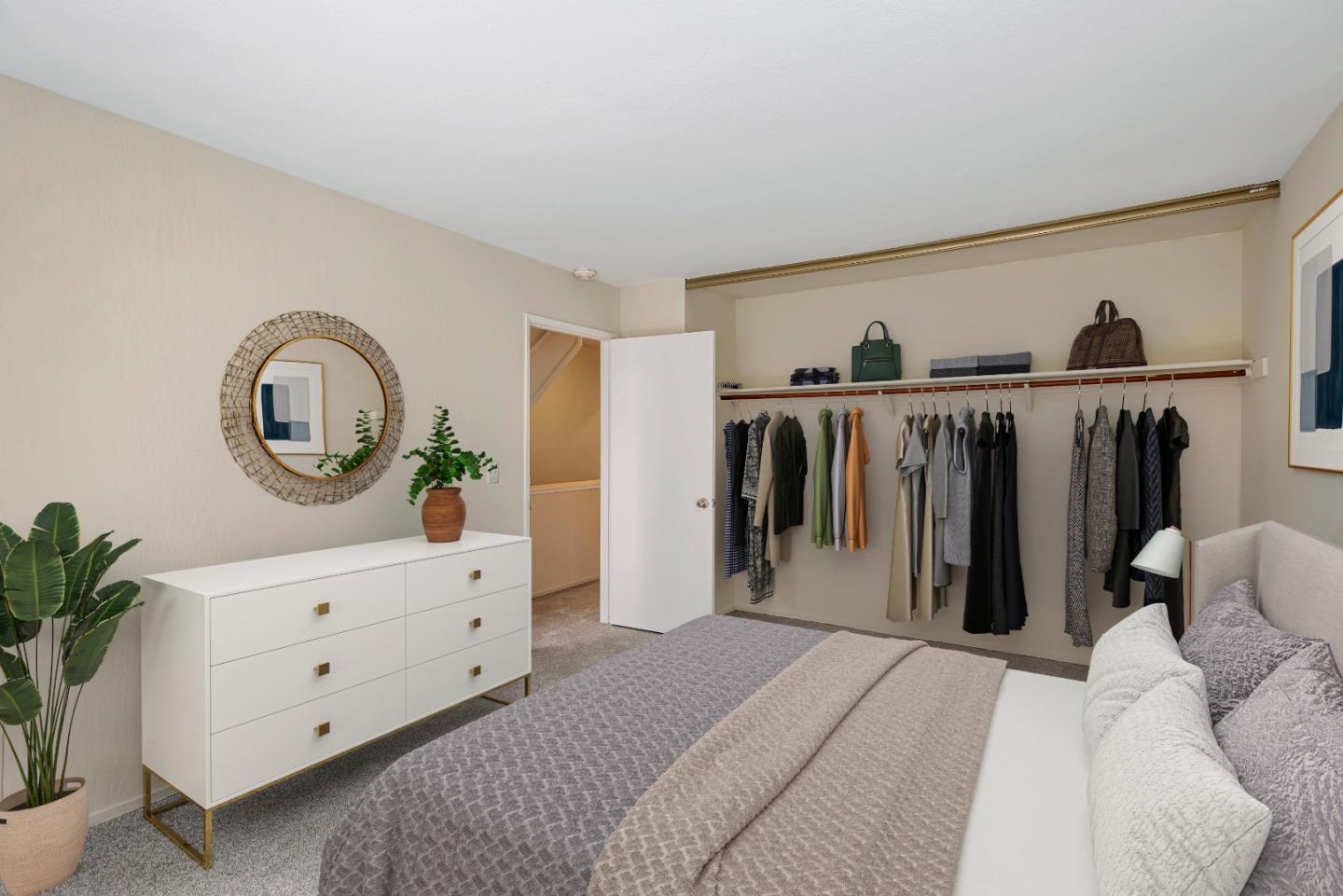 Detail Gallery Image 17 of 22 For 747 El Camino Real #1,  Burlingame,  CA 94010 - 2 Beds | 2/1 Baths