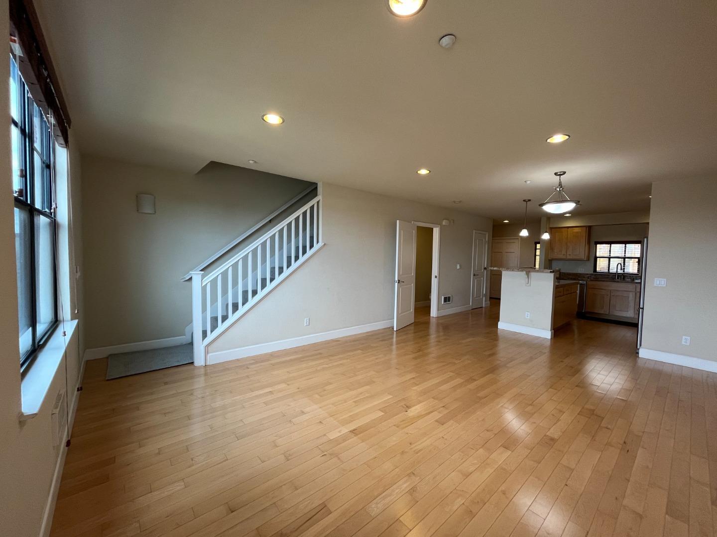 1765 E Bayshore Rd 2, East Palo Alto, CA 94303 2 Beds 2/1 Baths (Contingent) ML81921953