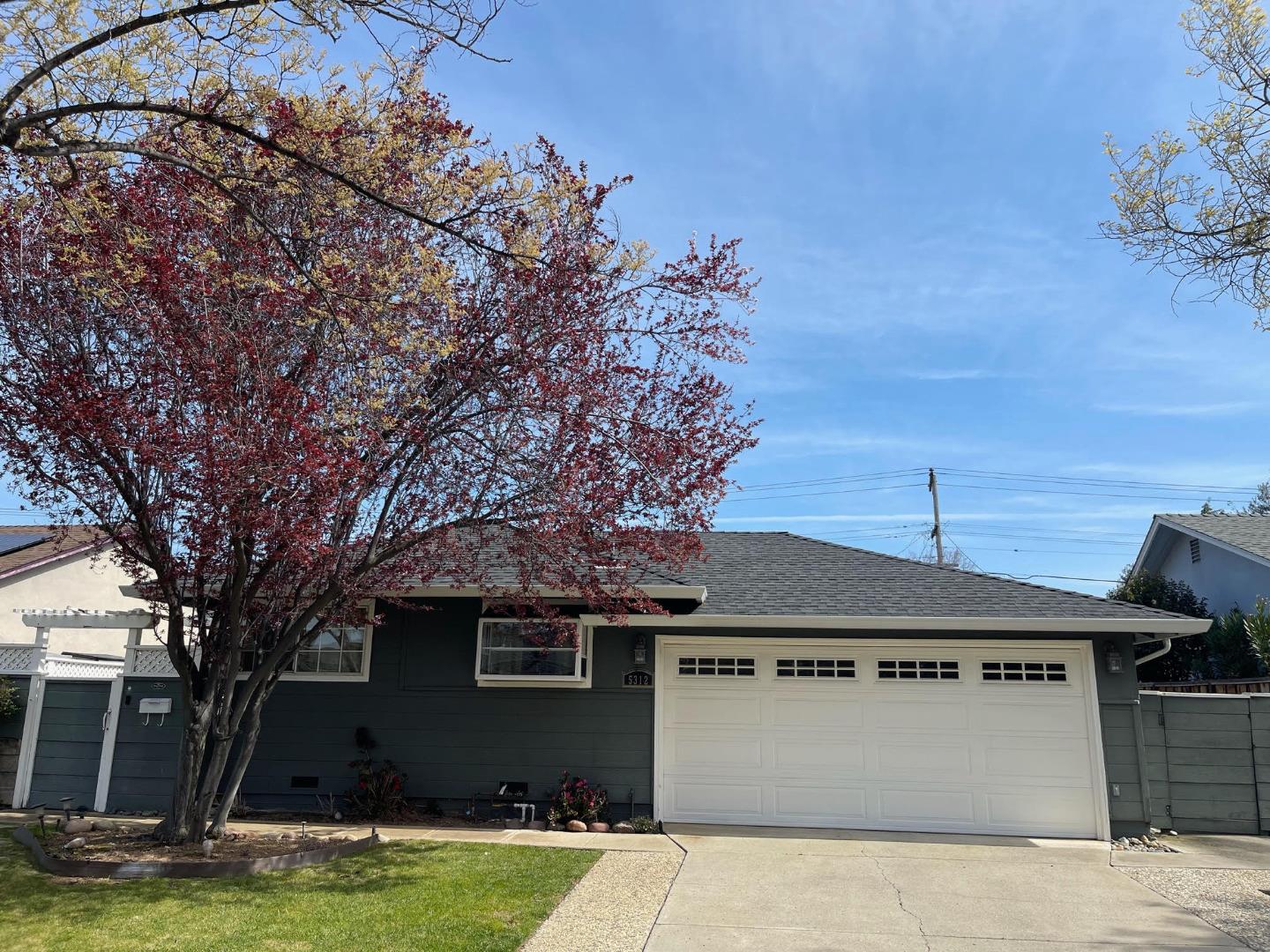 Detail Gallery Image 1 of 1 For 5312 Dellwood Way, San Jose,  CA 95118 - 3 Beds | 2 Baths