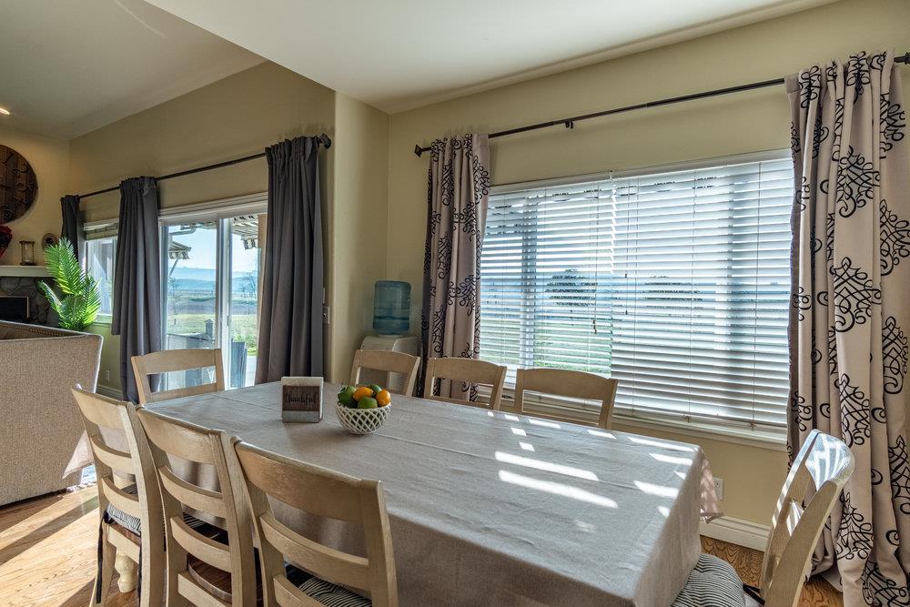 Detail Gallery Image 23 of 89 For 5540 Diablo Hills Rd, Tres Pinos,  CA 95075 - 4 Beds | 2/1 Baths