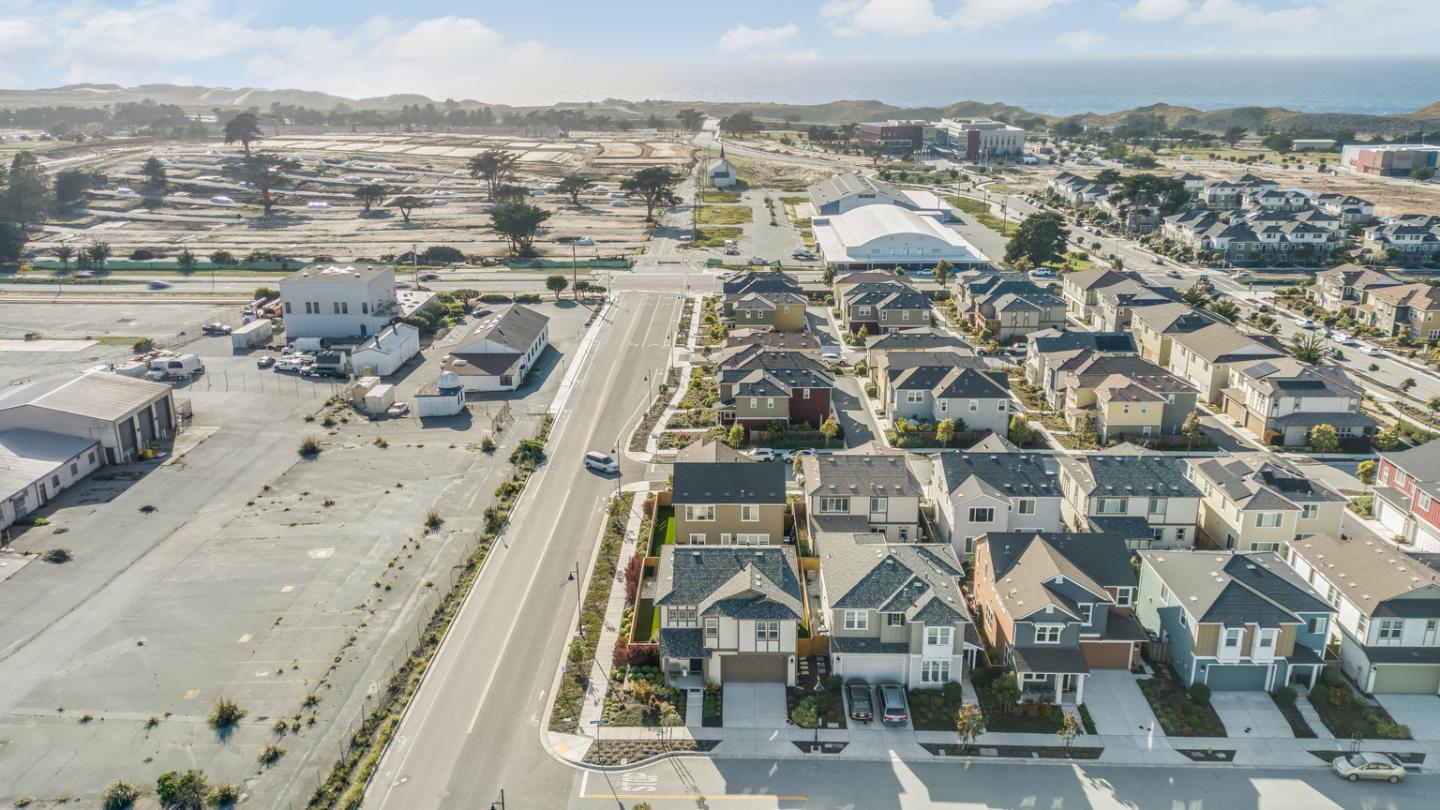 Detail Gallery Image 46 of 55 For 2601 Sandy Clay Ln, Marina,  CA 93933 - 3 Beds | 2/1 Baths