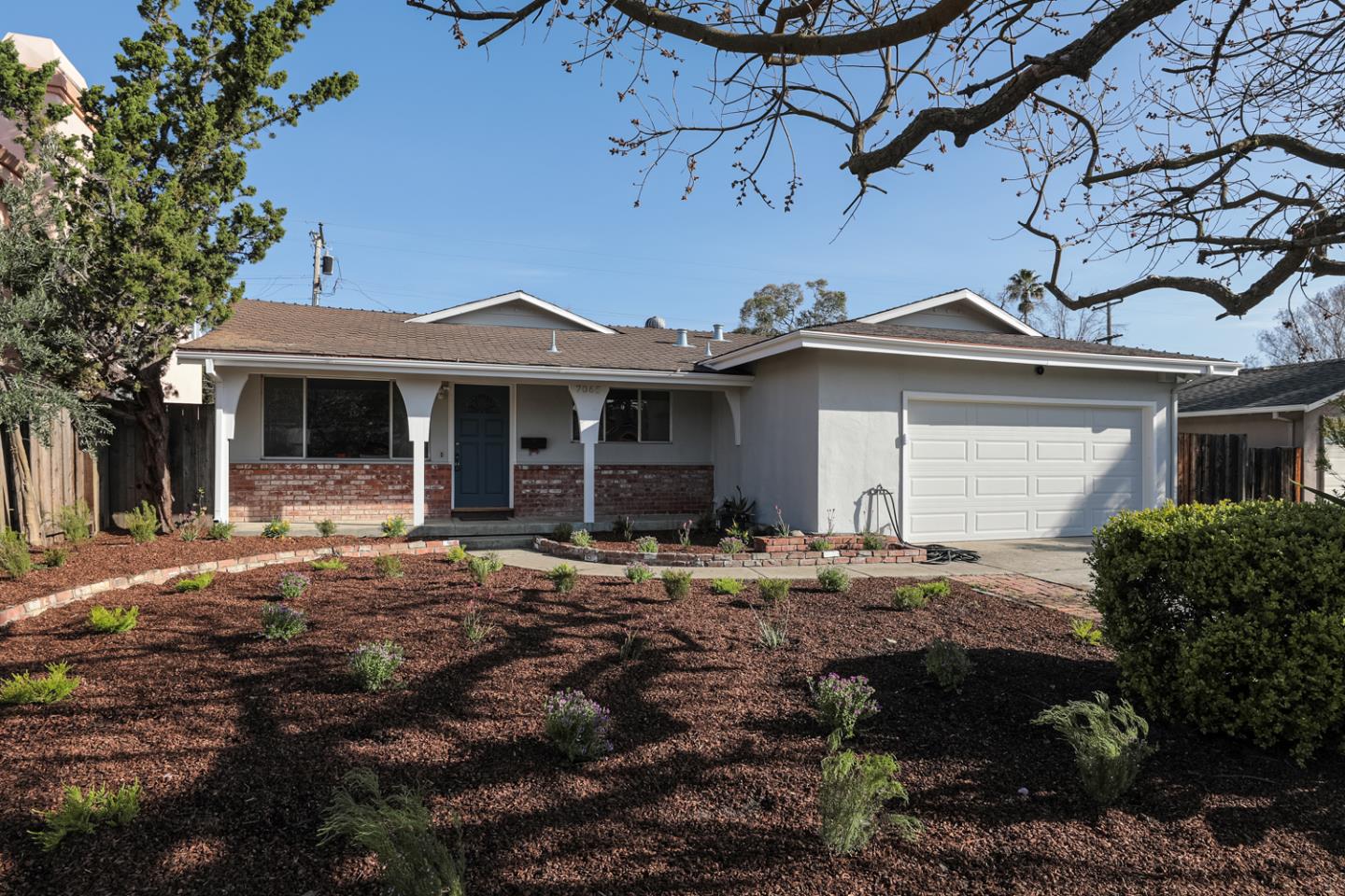 Detail Gallery Image 1 of 1 For 7065 Coronado Dr, San Jose,  CA 95129 - 4 Beds | 2 Baths